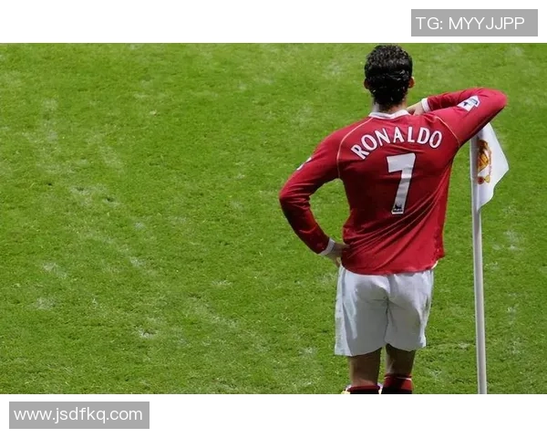 超级足球明星的精彩瞬间与背后的故事揭秘